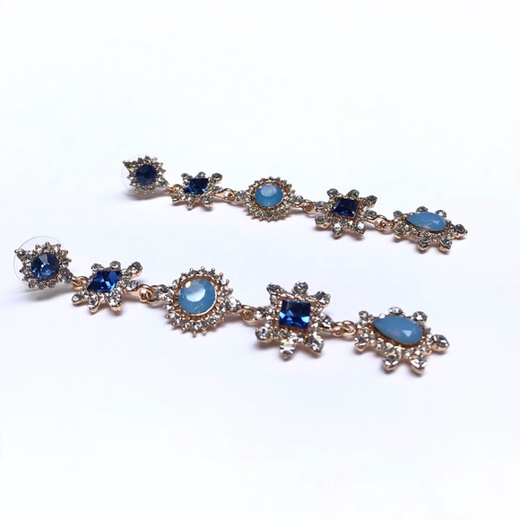 Classy blue dangling rhinestone earrings - Picture 4 of 11